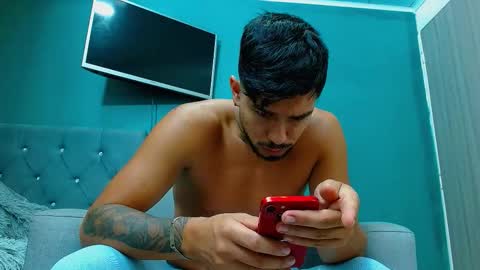 Snapshot of matteo_rreal chatting on November 2025 12:58:01 AM MATTEO online show from November 2025 12:58:01 AM