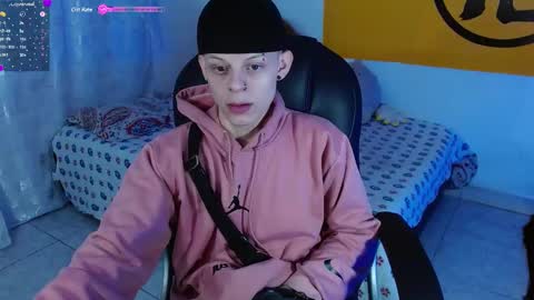 Snapshot of matthewboy_ chatting on December 2024 06:14:01 AM MatthewBoy online show from December 2024 06:14:01 AM