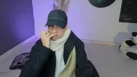 mattias     online show from January 2025 01:26:02 AM