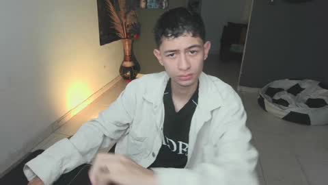 mattias     online show from February 2025 10:47:02 AM