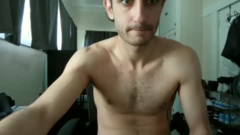 Snapshot of mattsroom123 chatting on February 2025 11:01:02 PM mattsroom123 online show from February 2025 11:01:02 PM