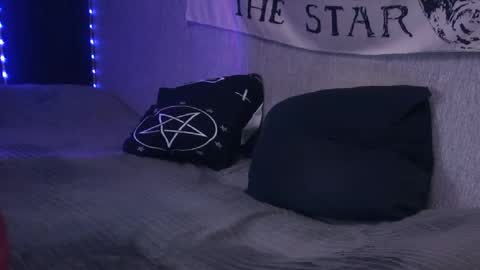 matty_trees online show from February 2025 01:27:01 PM