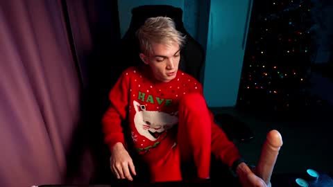 Matty  Aiden online show from December 2024 01:55:02 PM