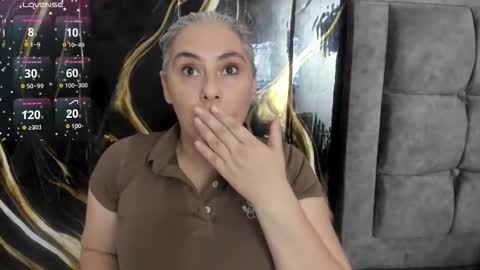 mature_gold online show from September 2025 12:16:02 PM