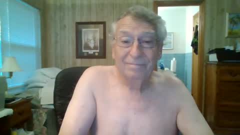 Snapshot of maturecouple1954 chatting on July 2026 11:49:02 AM SXECPL55 at G mail Dot Com online show from July 2026 11:49:02 AM