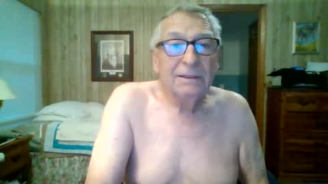 Snapshot of maturecouple1954 chatting on July 2026 11:42:02 AM SXECPL55 at G mail Dot Com online show from July 2026 11:42:02 AM