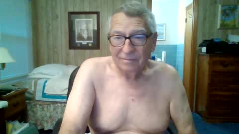 Snapshot of maturecouple1954 chatting on August 2026 11:13:01 AM SXECPL55 at G mail Dot Com online show from August 2026 11:13:01 AM