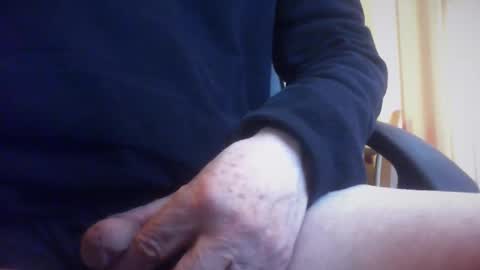 Maturedaddi online show from February 2026 04:14:01 PM