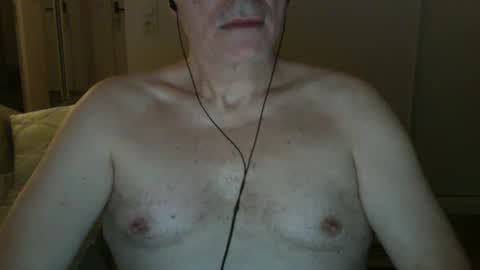 maturehotman online show from December 2024 07:15:02 AM