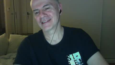 maturehotman online show from February 2025 06:44:01 AM