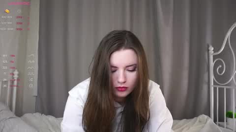 Lily online show from February 2025 04:40:01 PM