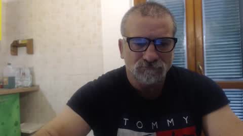 Snapshot of mauro1971 chatting on October 2025 03:21:01 PM mauro1971 online show from October 2025 03:21:01 PM
