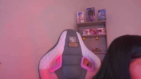 Snapshot of mavy_ chatting on February 2026 08:25:02 PM MAVY online show from February 2026 08:25:02 PM