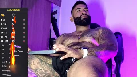 max__prada online show from November 2025 01:48:02 AM