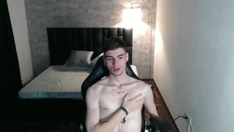 Snapshot of max_denver05 chatting on September 2025 06:19:02 PM max_denver05 online show from September 2025 06:19:02 PM