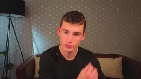 Snapshot of max_foks chatting on September 2025 04:50:01 AM Max online show from September 2025 04:50:01 AM