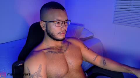 Snapshot of max_meyer chatting on September 2025 10:53:02 PM max_meyer online show from September 2025 10:53:02 PM