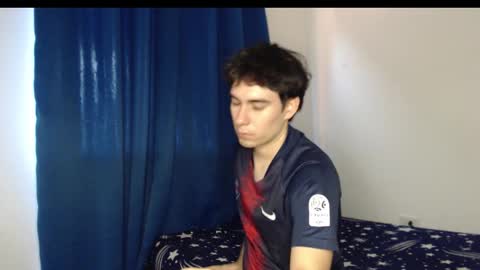 max_snow1616 online show from October 2025 02:04:01 PM