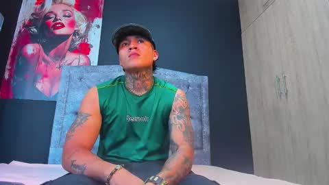 max_tatto online show from November 2025 01:44:01 AM