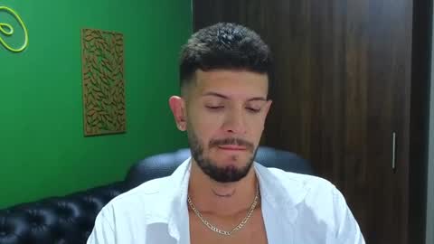 Max Taylor online show from December 2024 12:04:01 AM