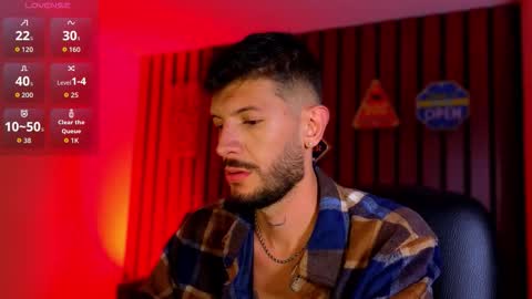 Max Taylor online show from October 2025 01:42:01 AM