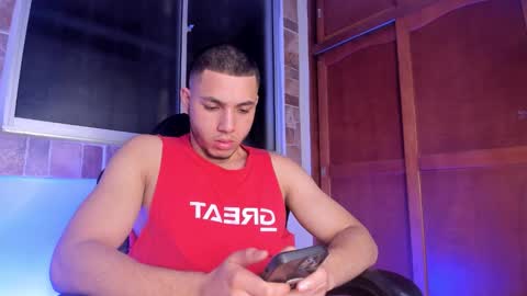 max_valiant1 online show from January 2026 12:05:01 AM