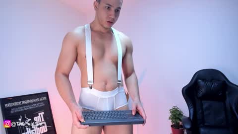 Snapshot of max_valiant1 chatting on February 2026 04:42:02 AM max_valiant1 online show from February 2026 04:42:02 AM