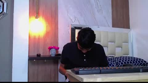Snapshot of max_willians_ chatting on October 2025 03:50:02 AM max online show from October 2025 03:50:02 AM