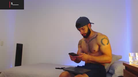 max_xl_ online show from January 2026 04:34:02 PM