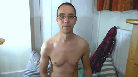 Max Davies online show from June 2026 09:58:01 AM