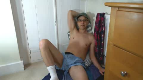 Max Davies online show from July 2026 04:44:01 PM