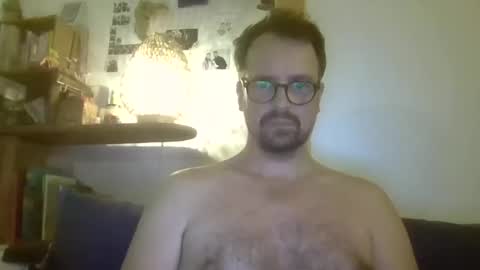 maxhorn591 online show from February 2026 09:11:02 PM