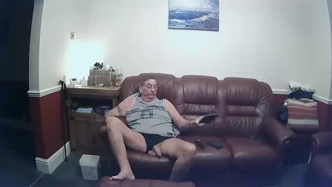 MAX online show from December 2024 09:17:01 PM