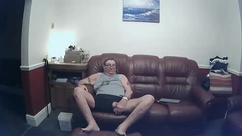 MAX online show from December 2024 12:41:01 AM