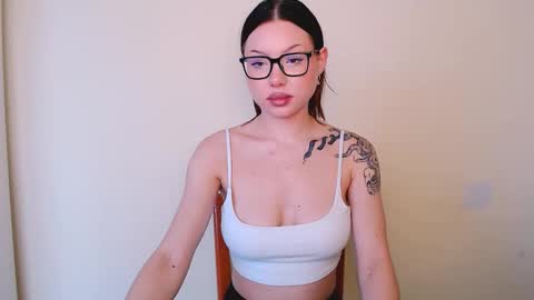 Joanna online show from October 2025 11:22:01 AM