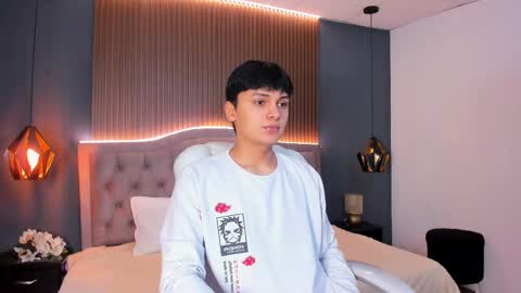 --  -- online show from October 2025 12:06:01 PM