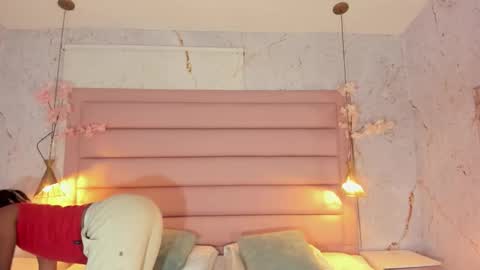 maxim online show from September 2025 04:03:01 AM