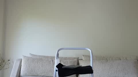 Sebastian online show from February 2025 08:55:01 PM