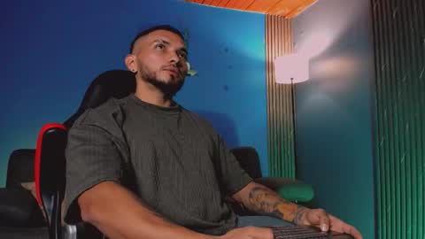 Maximus Clark online show from January 2026 02:58:02 AM