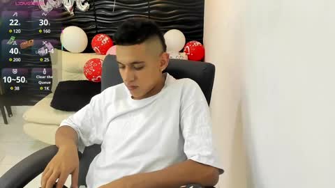 Maximus online show from February 2025 08:15:01 PM