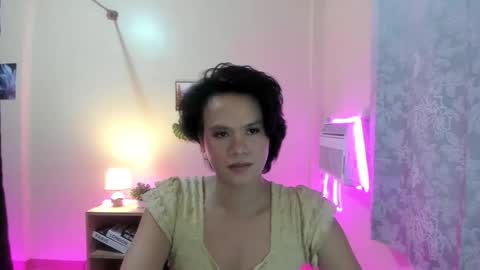 maxine_fucks online show from November 2025 06:40:02 PM