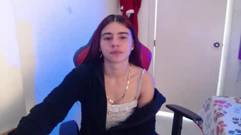 Snapshot of maxinesex_ chatting on April 2026 01:46:02 PM maxinesex_ online show from April 2026 01:46:02 PM