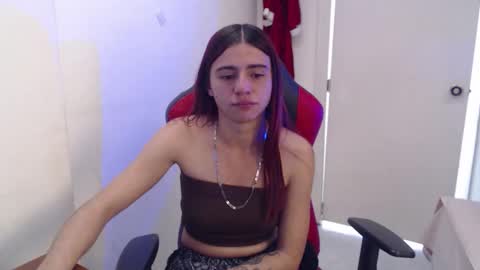 Snapshot of maxinesex_ chatting on May 2026 03:18:02 PM maxinesex_ online show from May 2026 03:18:02 PM