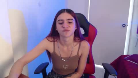 Snapshot of maxinesex_ chatting on May 2026 02:12:02 PM maxinesex_ online show from May 2026 02:12:02 PM