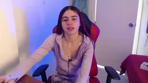 Snapshot of maxinesex_ chatting on May 2026 01:42:02 PM maxinesex_ online show from May 2026 01:42:02 PM