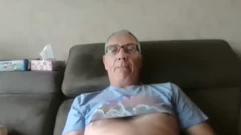 maxou569 online show from October 2025 09:53:01 AM