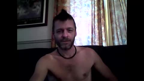 MaxTheWolf online show from October 2025 07:55:01 PM
