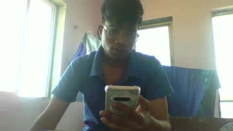 Snapshot of maxwell884480 chatting on May 2026 08:44:02 AM maxwell884480 online show from May 2026 08:44:02 AM
