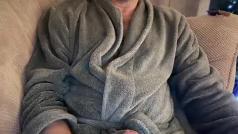 maxwellj1234 online show from December 2024 10:25:02 PM