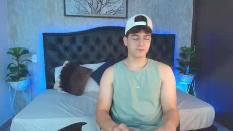 Maxxi online show from November 2025 04:25:02 AM